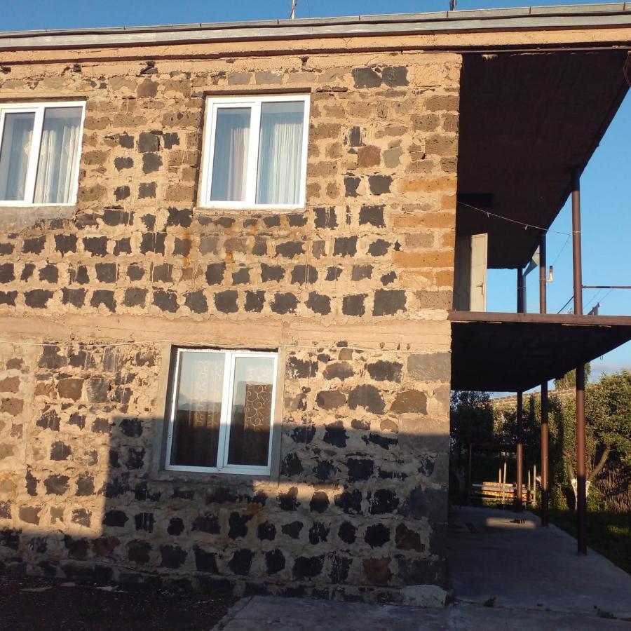 Ferienwohnung Family House Sewan Exterior foto